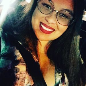 Meet your Posher, Carmen